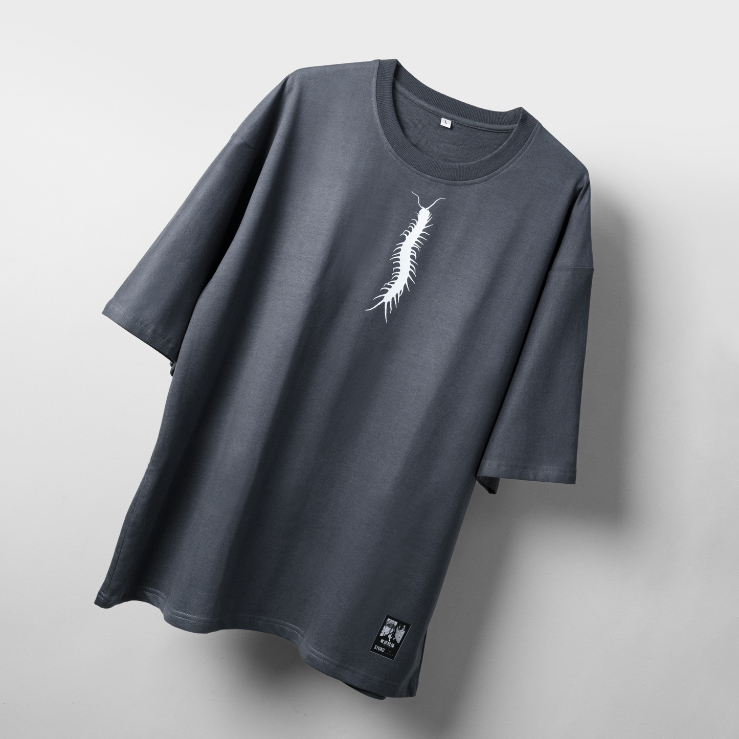 TOKYO GHOUL CENTIPEDE - OVERSIZED T-SHIRT